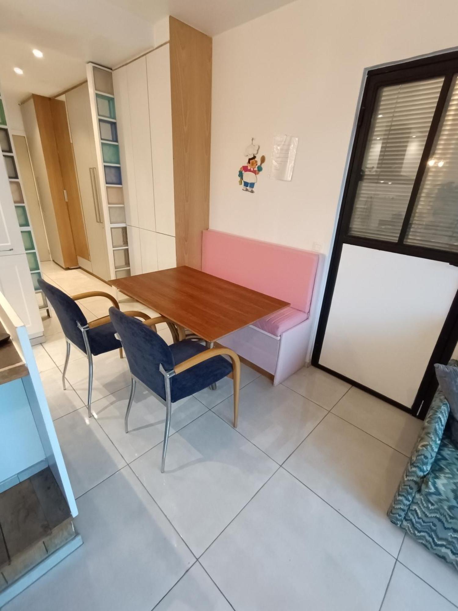 Appartement Centre 13 Quai Godefroid Kurth à 15 Min Gare Guillemins Liège