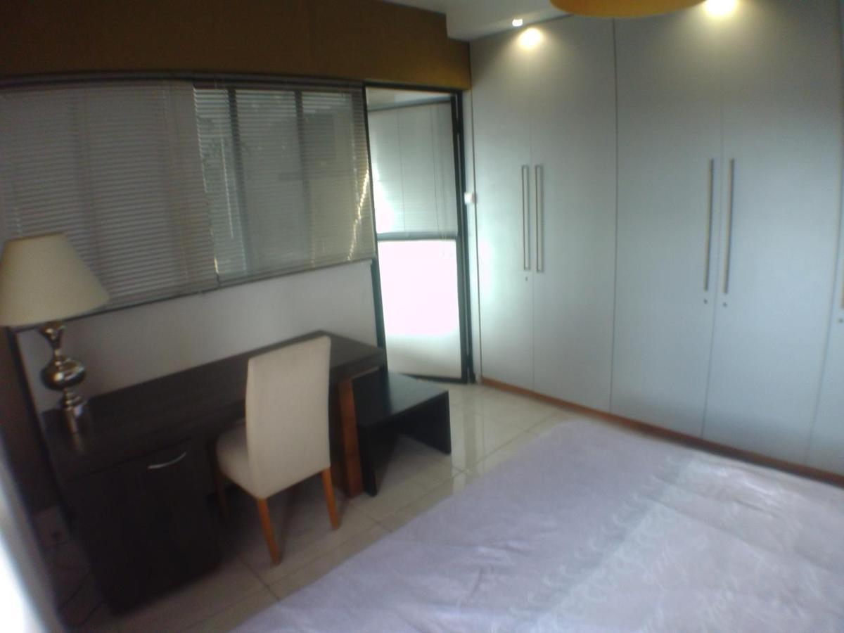 Centre 13 Quai Godefroid Kurth Pour 2 Pers A 25 Min Gare Guillemins Apartment