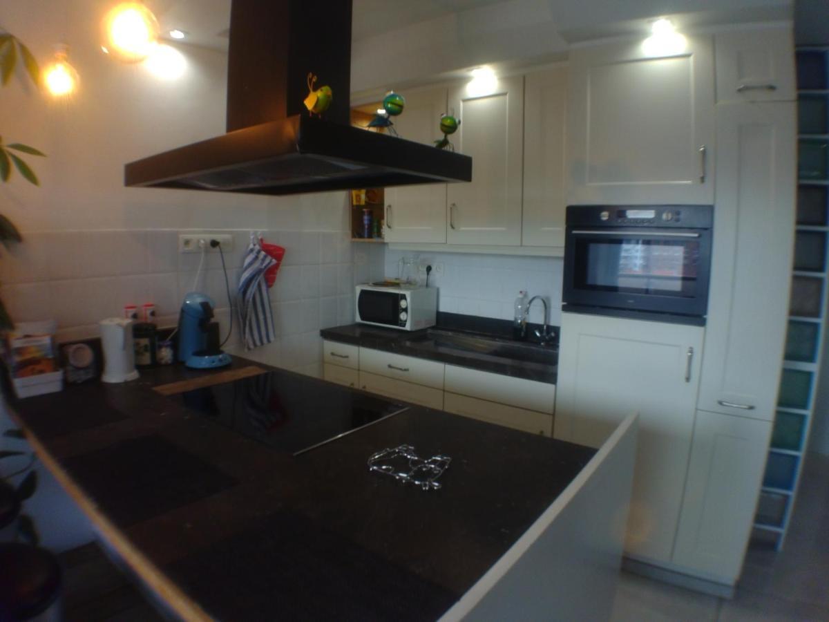 Apartment Centre 13 Quai Godefroid Kurth Pour 2 Pers A 25 Min Gare Guillemins *