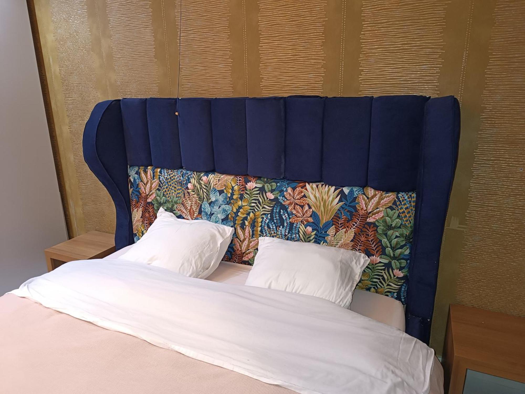Apartment Centre 13 Quai Godefroid Kurth Pour 2 Pers A 25 Min Gare Guillemins *