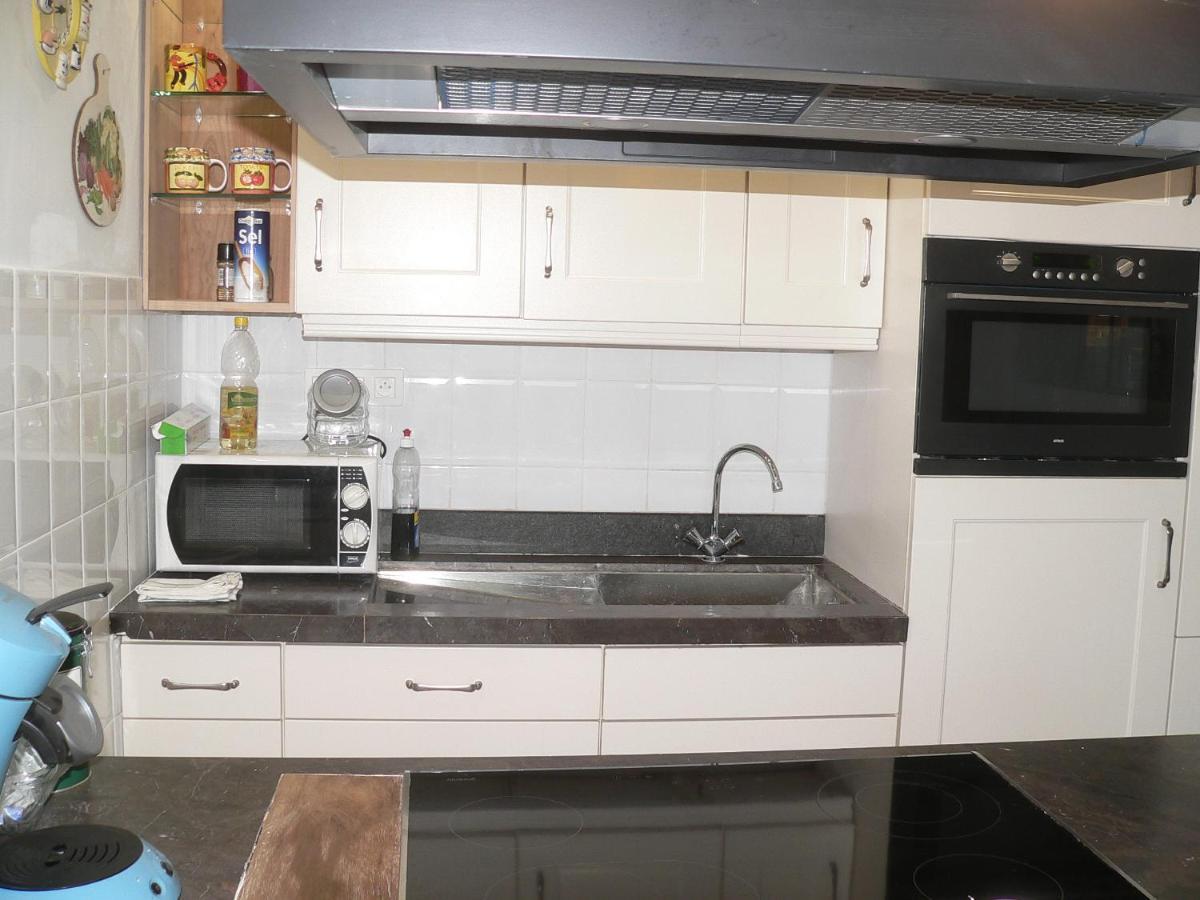 Centre 13 Quai Godefroid Kurth Pour 2 Pers A 25 Min Gare Guillemins Apartment